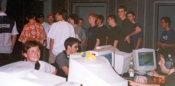u18